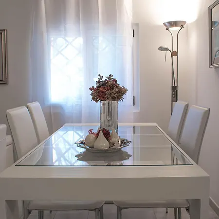 A Due Passi Dal Castello - Moderno E Ristrutturato Ferrara