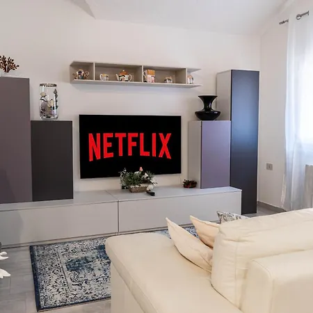 A Due Passi Dal Castello - Moderno E Ristrutturato