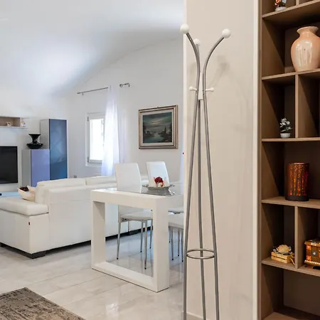 A Due Passi Dal Castello - Moderno E Ristrutturato * Феррара