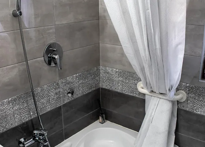 A Due Passi Dal Castello - Moderno E Ristrutturato * Φεράρα