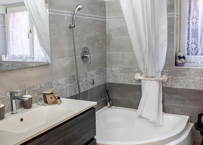 A Due Passi Dal Castello - Moderno E Ristrutturato Φεράρα